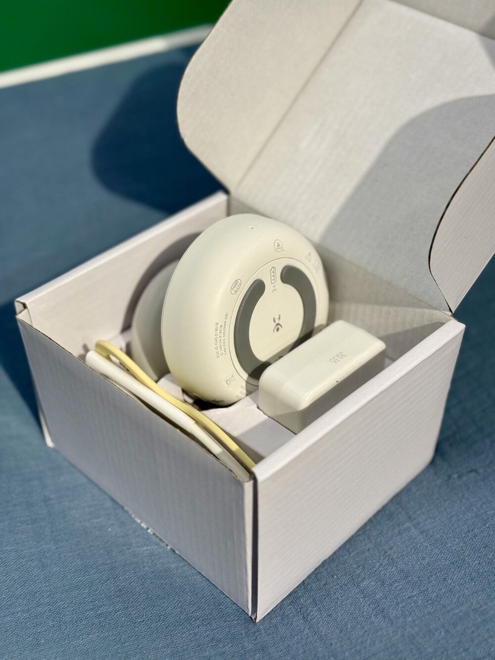 IKEA UNDVIKA Baby Monitor White/Gray Parent & Baby Unit-NEW